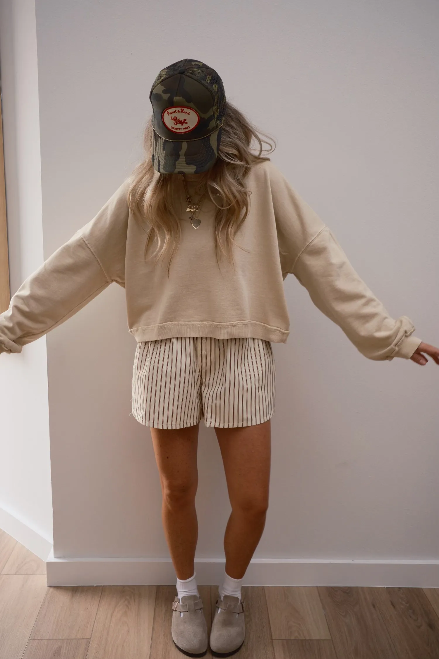 A H Everyday Oversized Crop Sweatshirt