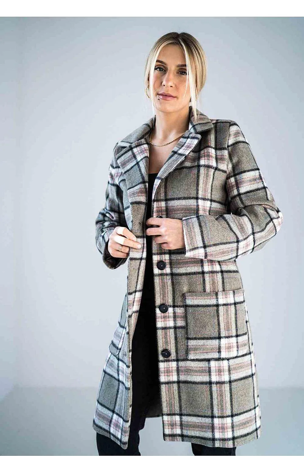 Chic Checked Knee-Length Outerwear with Stylish Collar