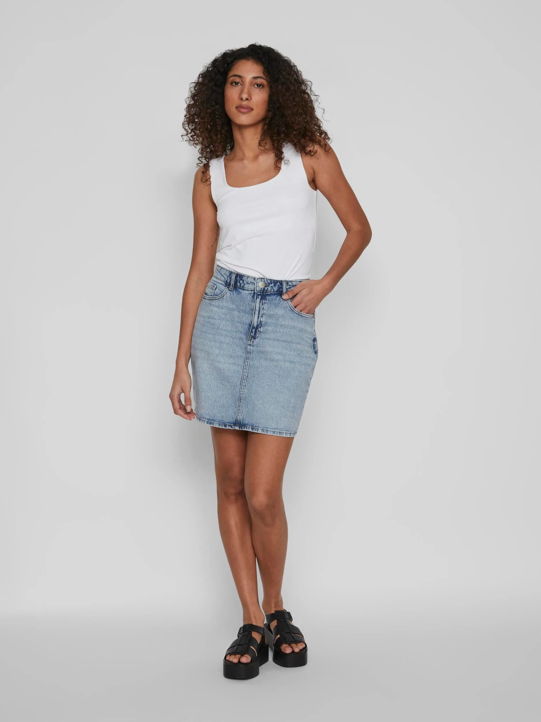 Kaja Short Denim Skirt (Light Blue)