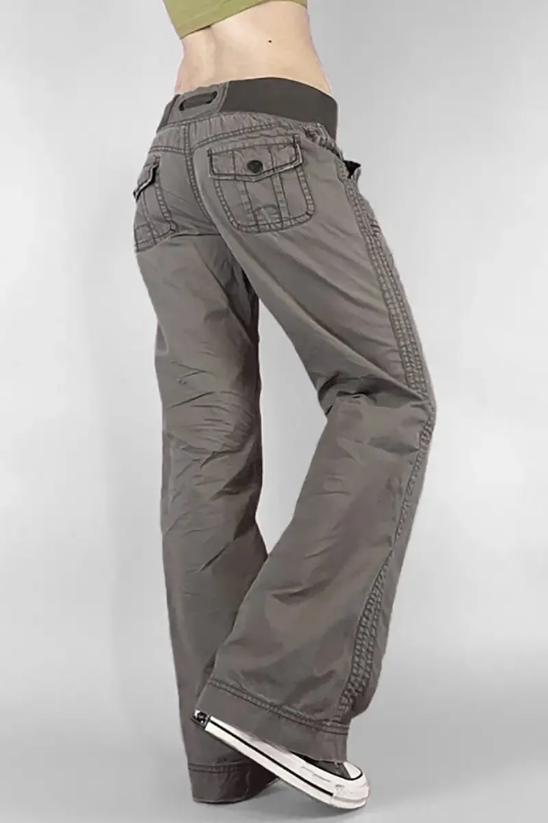 Trendy Slim-Fit Cargo Jeans