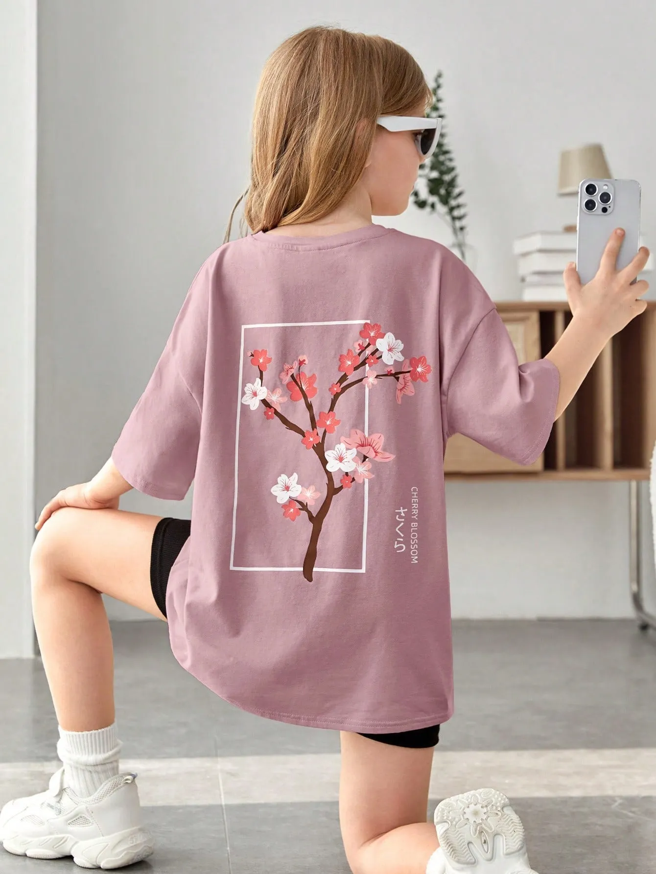 Tween Girl Oversized Casual T-Shirt with Flower & Letter Design - Drop Shoulder, Round Neck