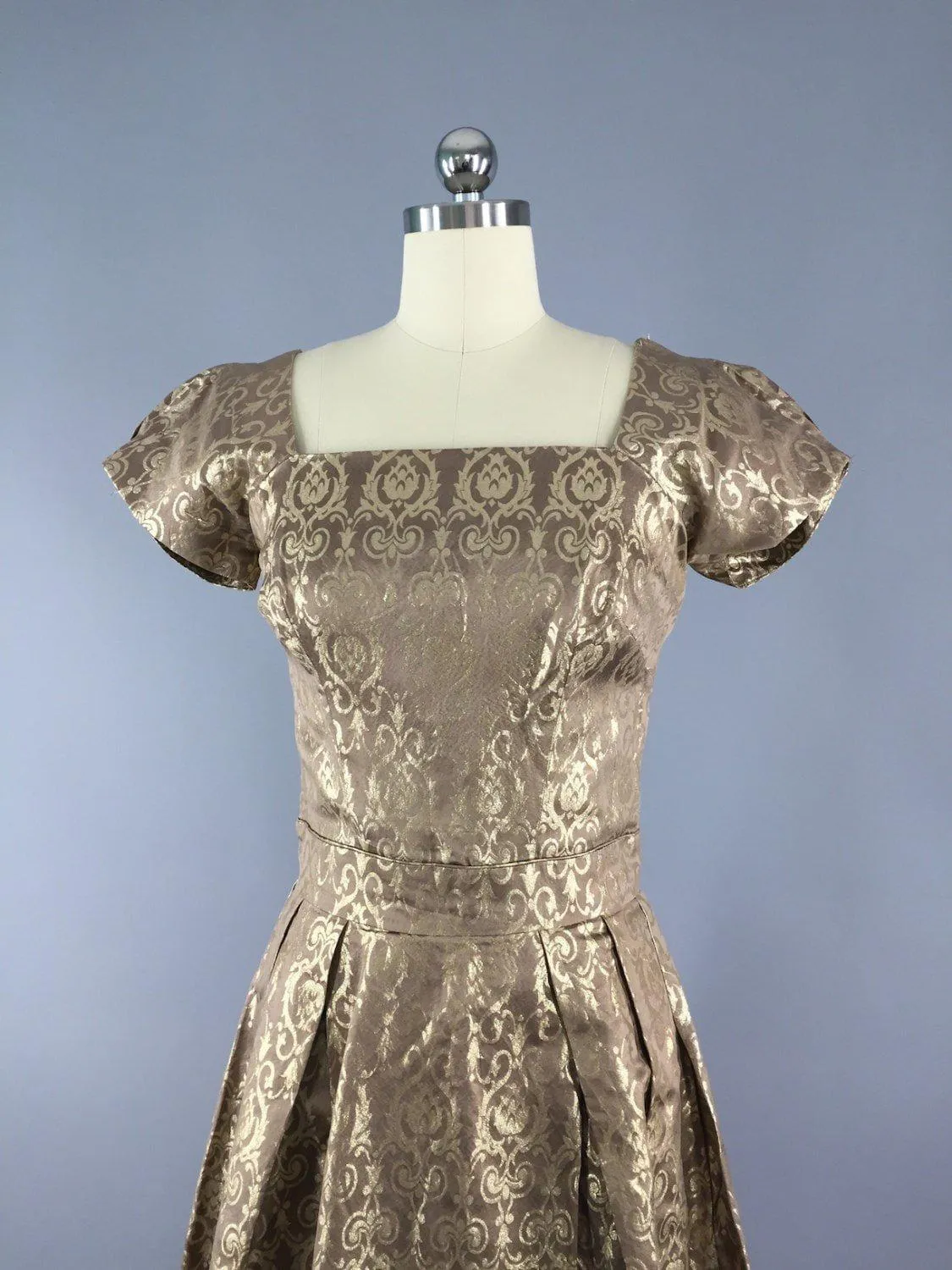 Vintage 1960s Dress / Gold Brocade